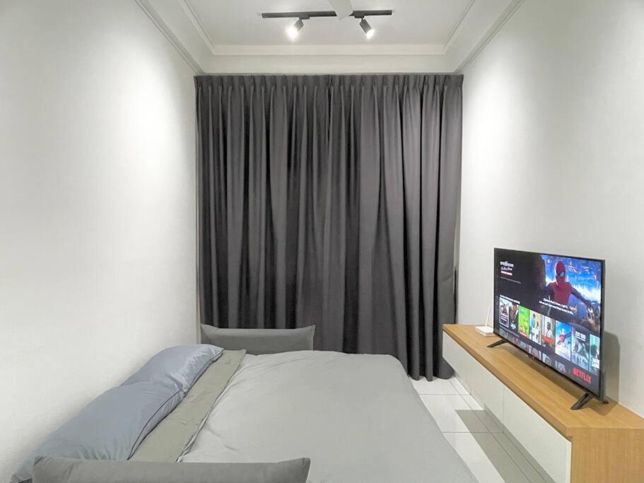 1min To Paradigm Mall 2to 5pax Platino Mujistyle Johor Bahru