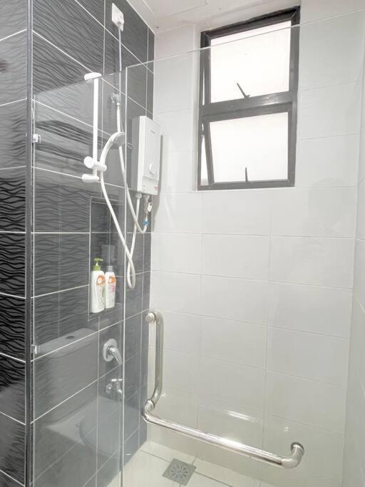 Apartment 1min To Paradigm Mall 2to 5pax Platino Mujistyle Johor Bahru